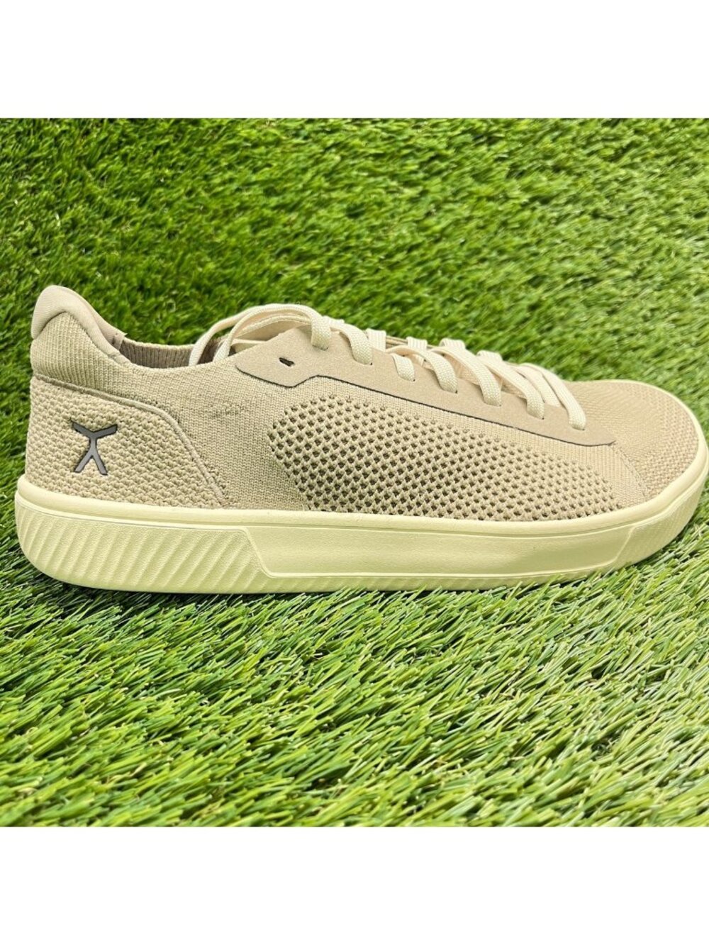 Flux Footwear Adapt Trainer Dune Mens Size 8 Womens 9.5 Athletic Shoes Sneakers